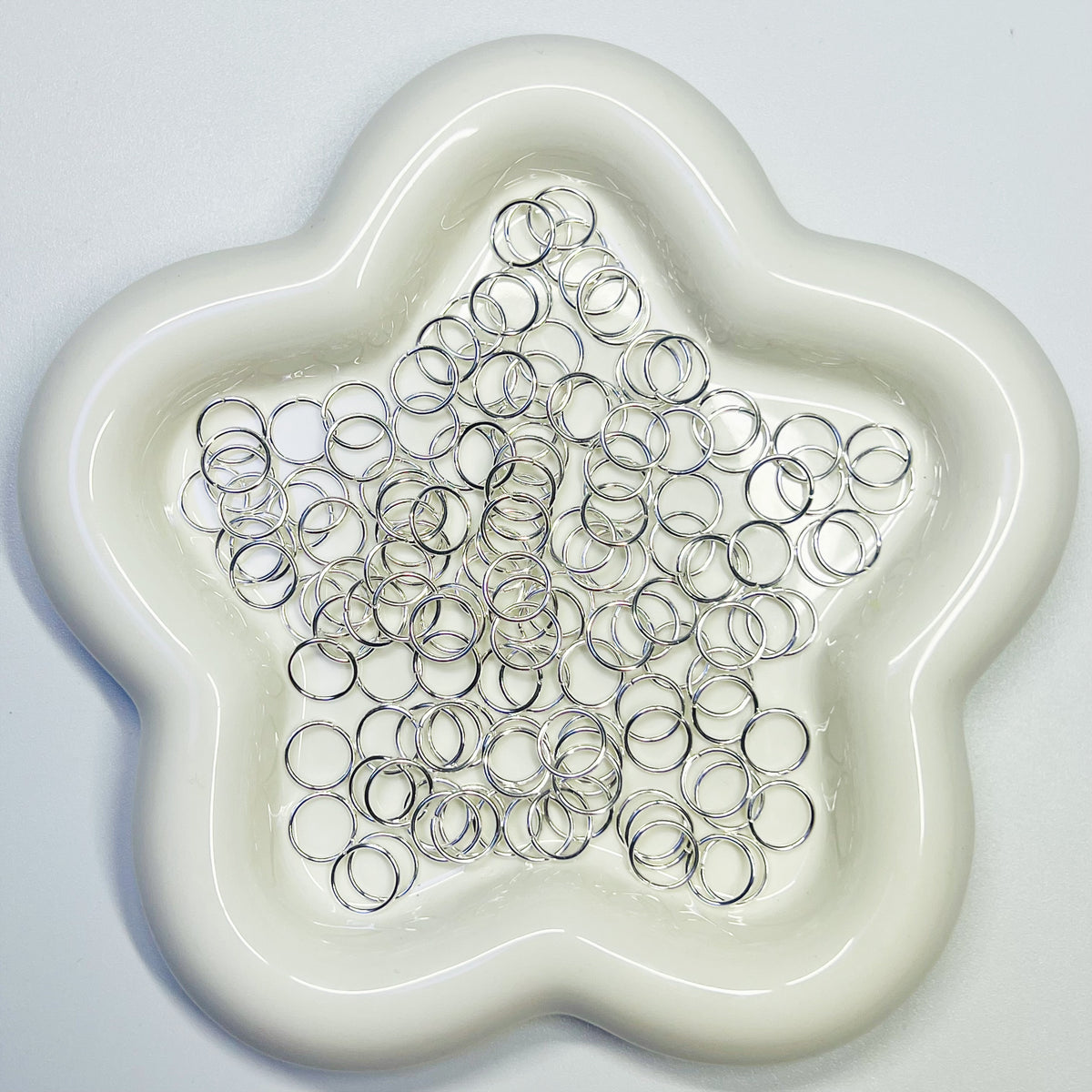 F10 - 10mm Silver Jump Rings - 200p
