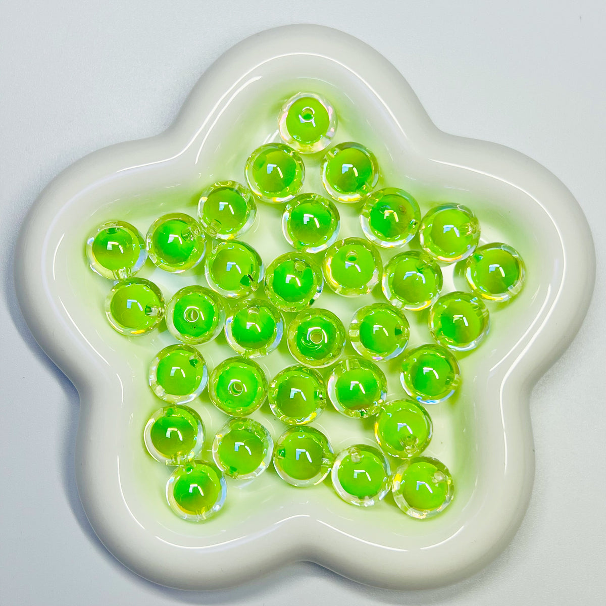 C8 - 16mm Lime Green Double Layer - 15pcs