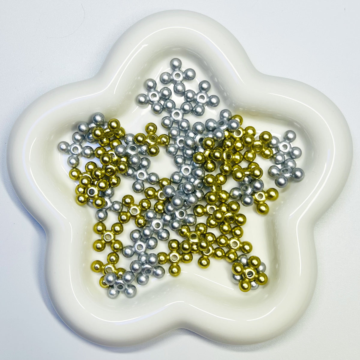 B11 - Silver/Gold Matte 3 Point Spacers - 25pcs